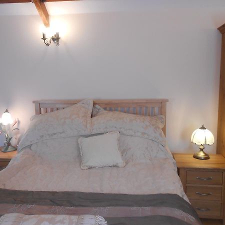 Bed and Breakfast Lletygwilym, Heol Dwr Kidwelly Екстер'єр фото